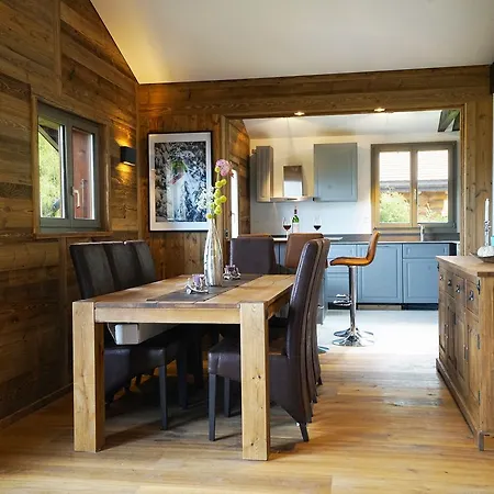 Chalet Oppi * La Tzoumaz